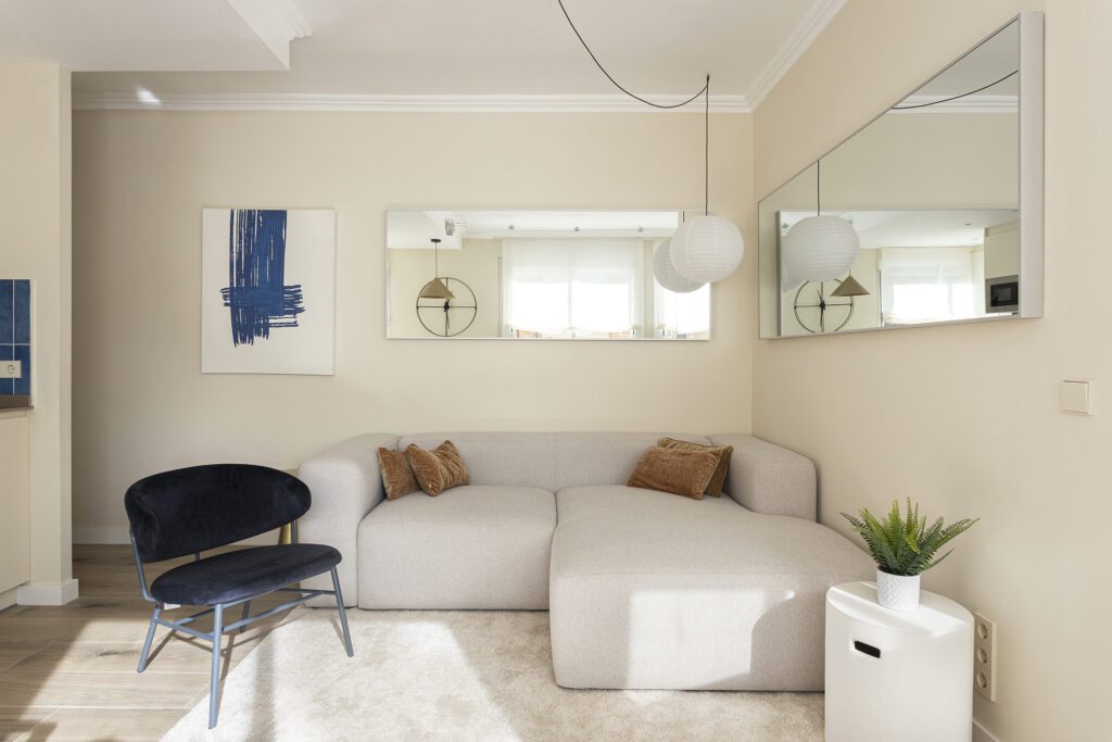 Calle Huelva Barcelona livingroom